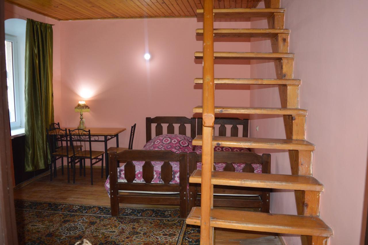 Vintage House 19 Century Apartment Tbilisi ภายนอก รูปภาพ